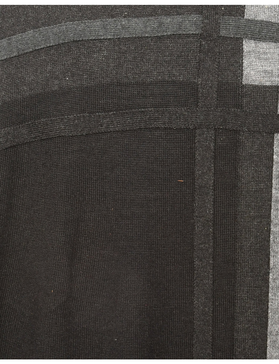 Long Sleeved  Jumper - XL