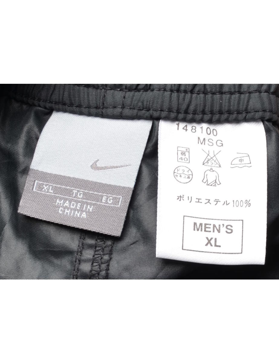 Nike Knee Length Shorts - W30 L18