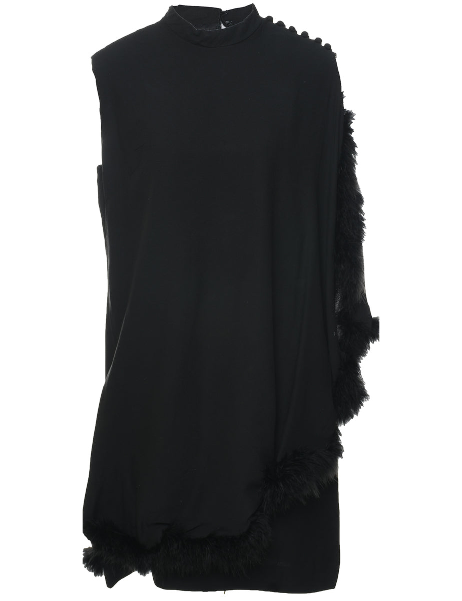 Sleeveless Black Dress - L