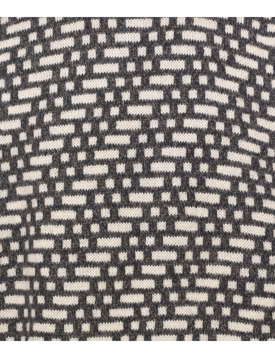 Geometric Pattern Jumper - L
