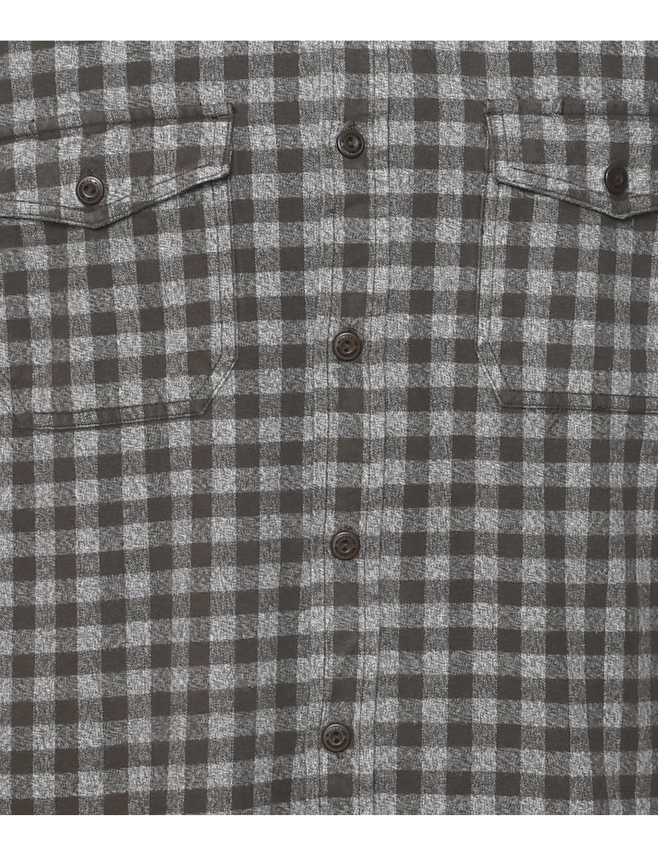Long Sleeved Checked Shirt - L