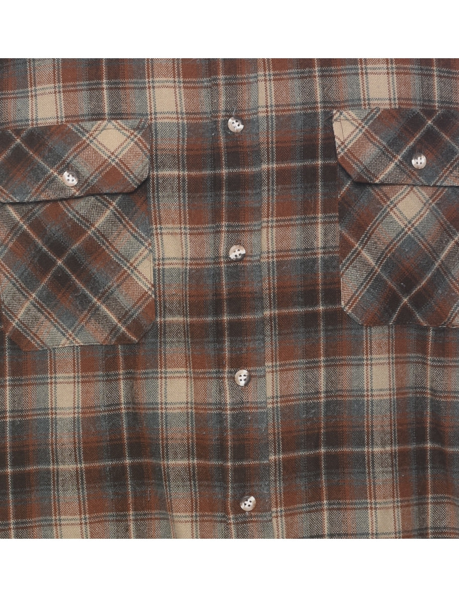 Long Sleeved Checked Shirt - L