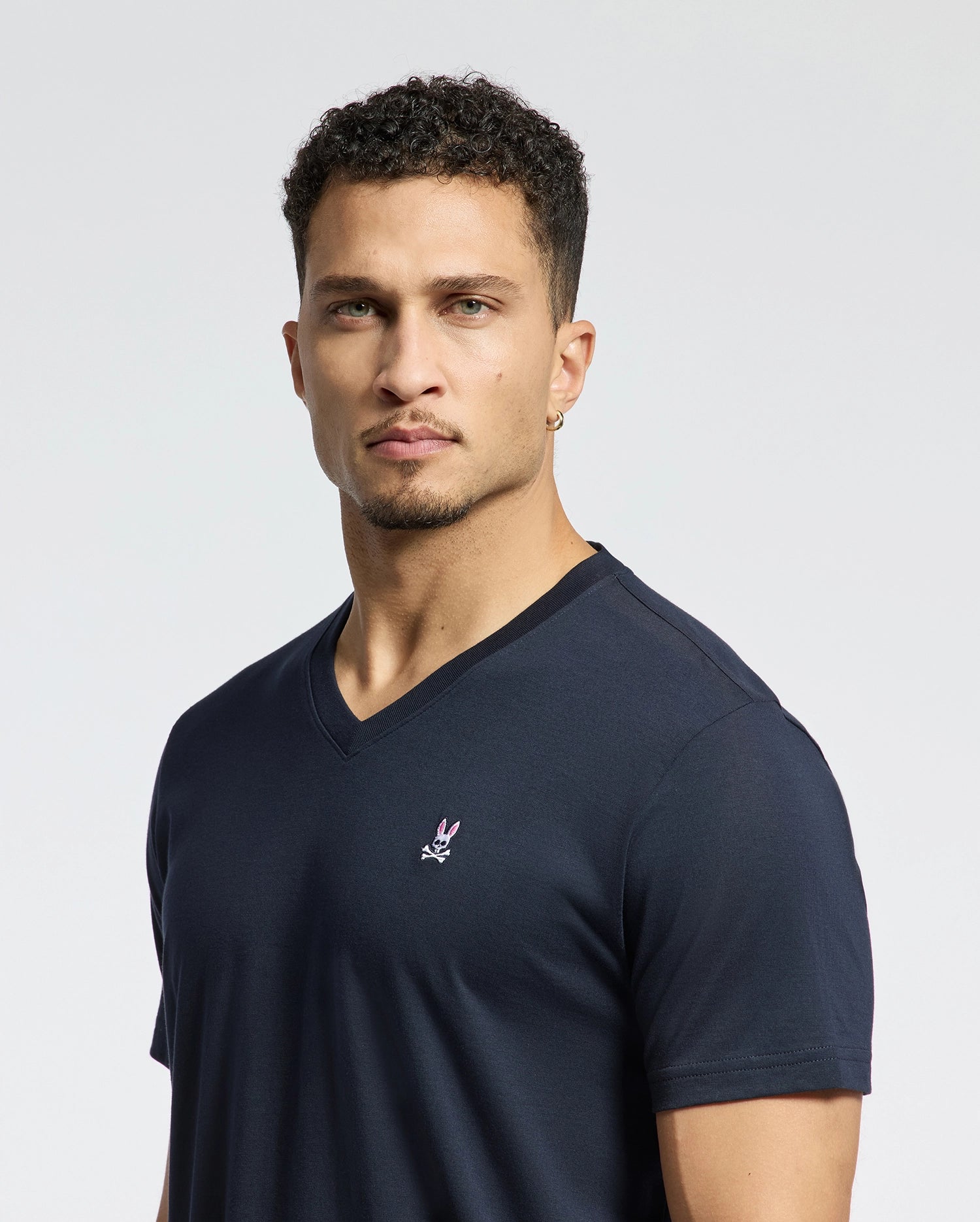 MENS CLASSIC V NECK TEE - B6U100ARPC