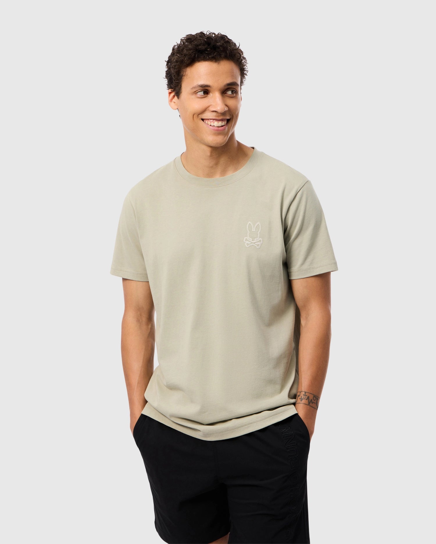 MENS PEARLAND BACK GRAPHIC TEE - B6U632C200
