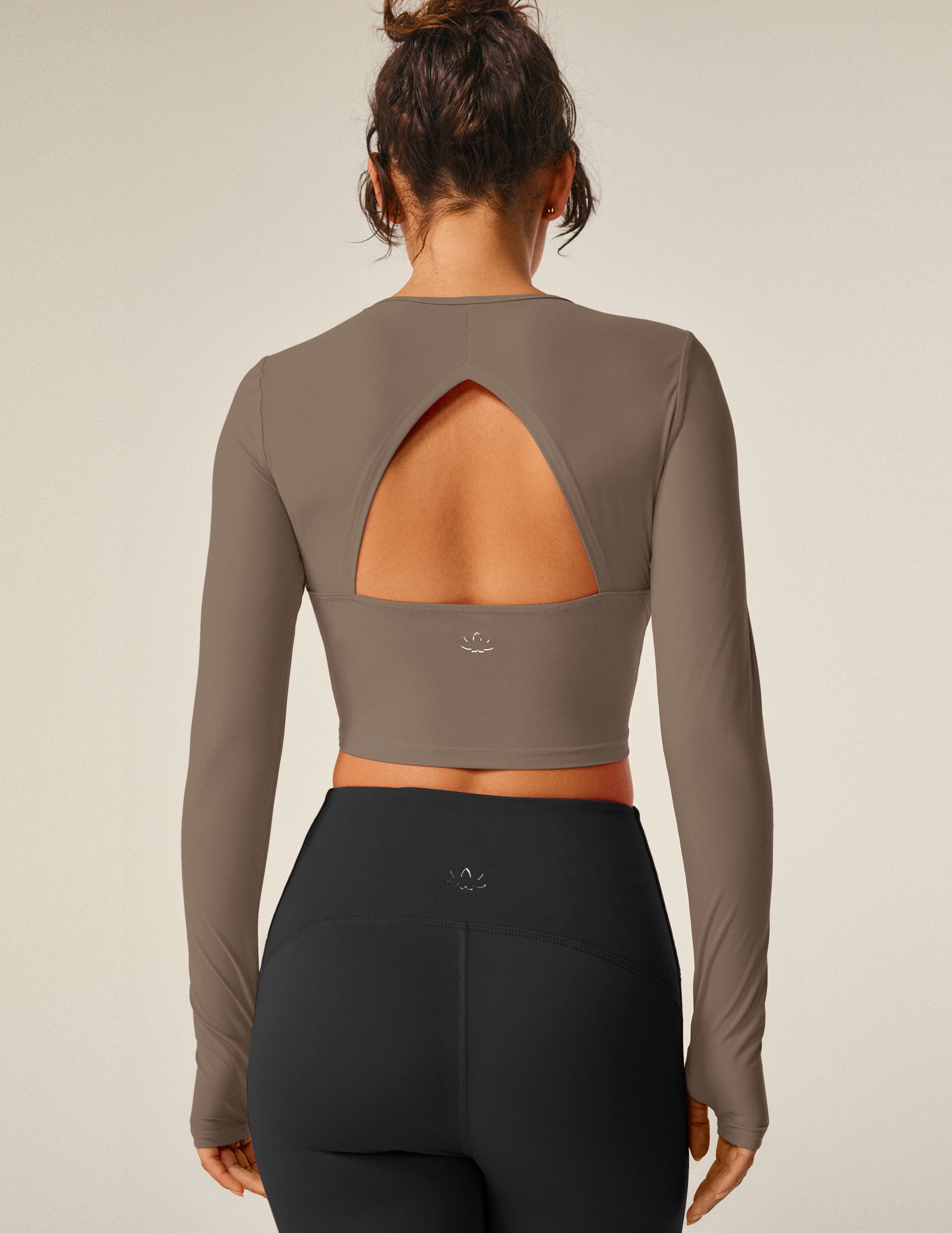 POWERBEYOND Lite Cardio Cropped Pullover