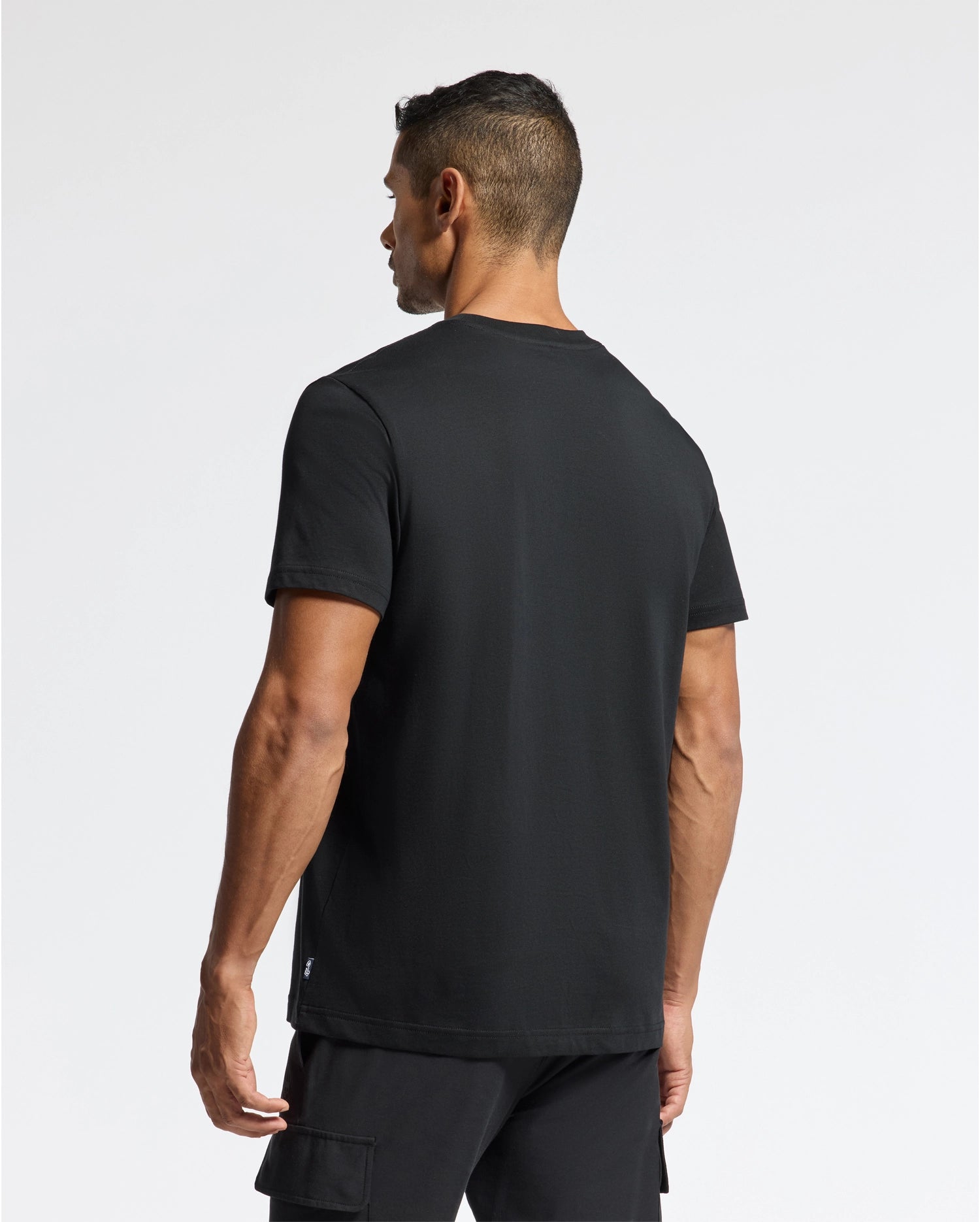 MENS PIERCE EMBROIDERED GRAPHIC TEE - B6U116E200