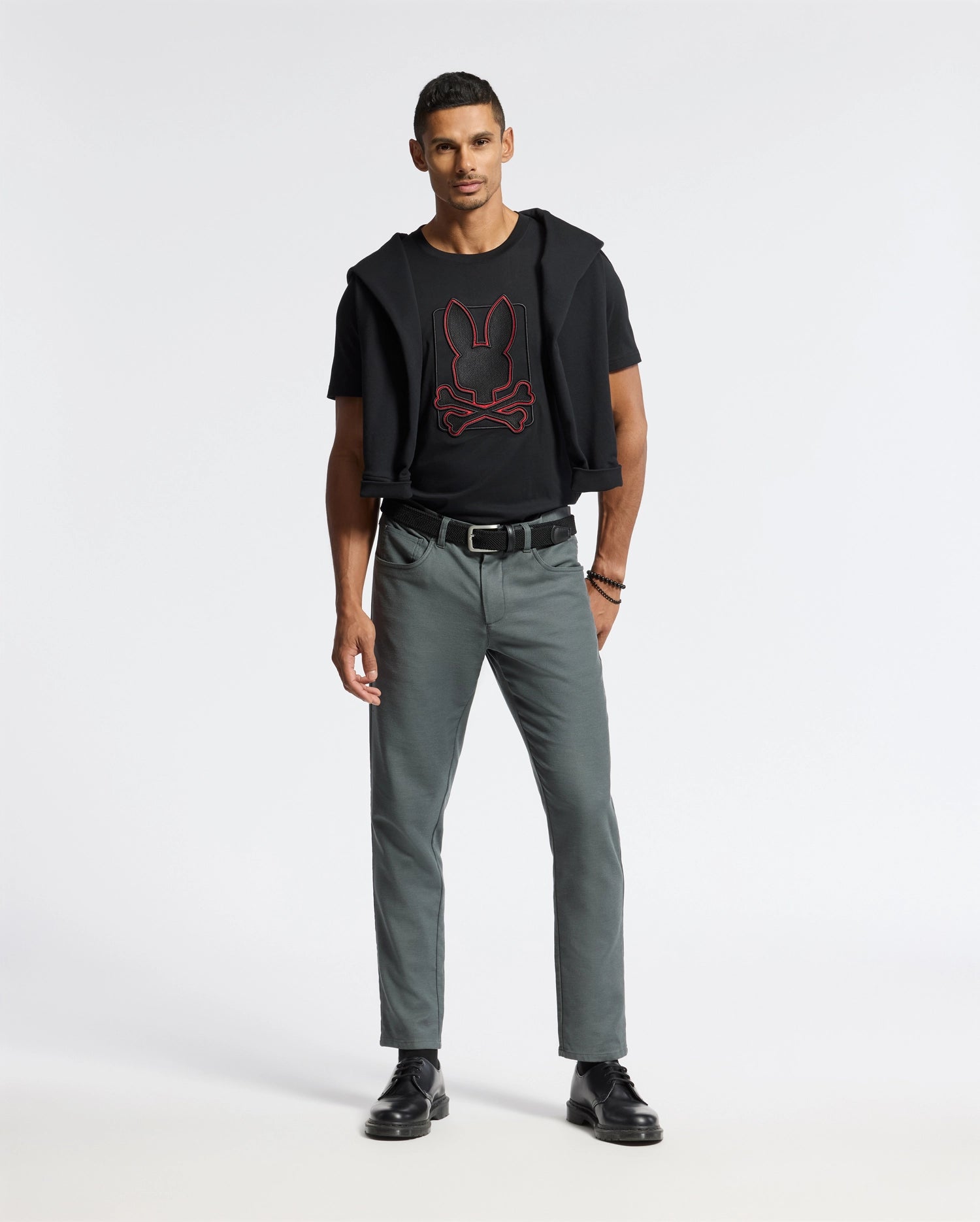 MENS PIERCE EMBROIDERED GRAPHIC TEE - B6U115E200
