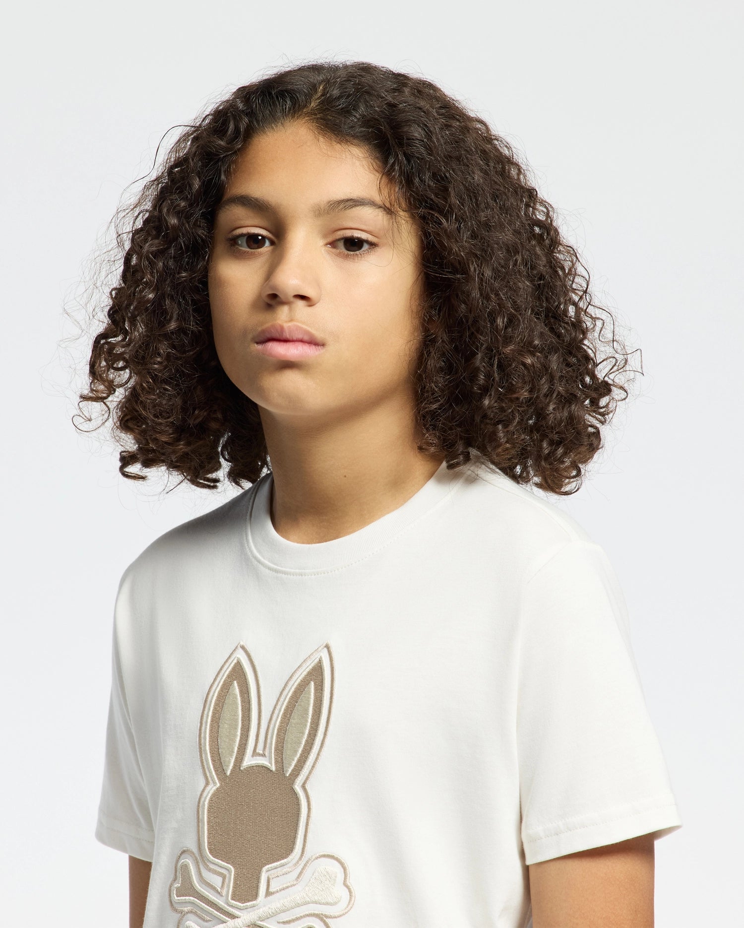 KIDS NEW CASTLE EMBROIDERED GRAPHIC TEE - B0U415F200