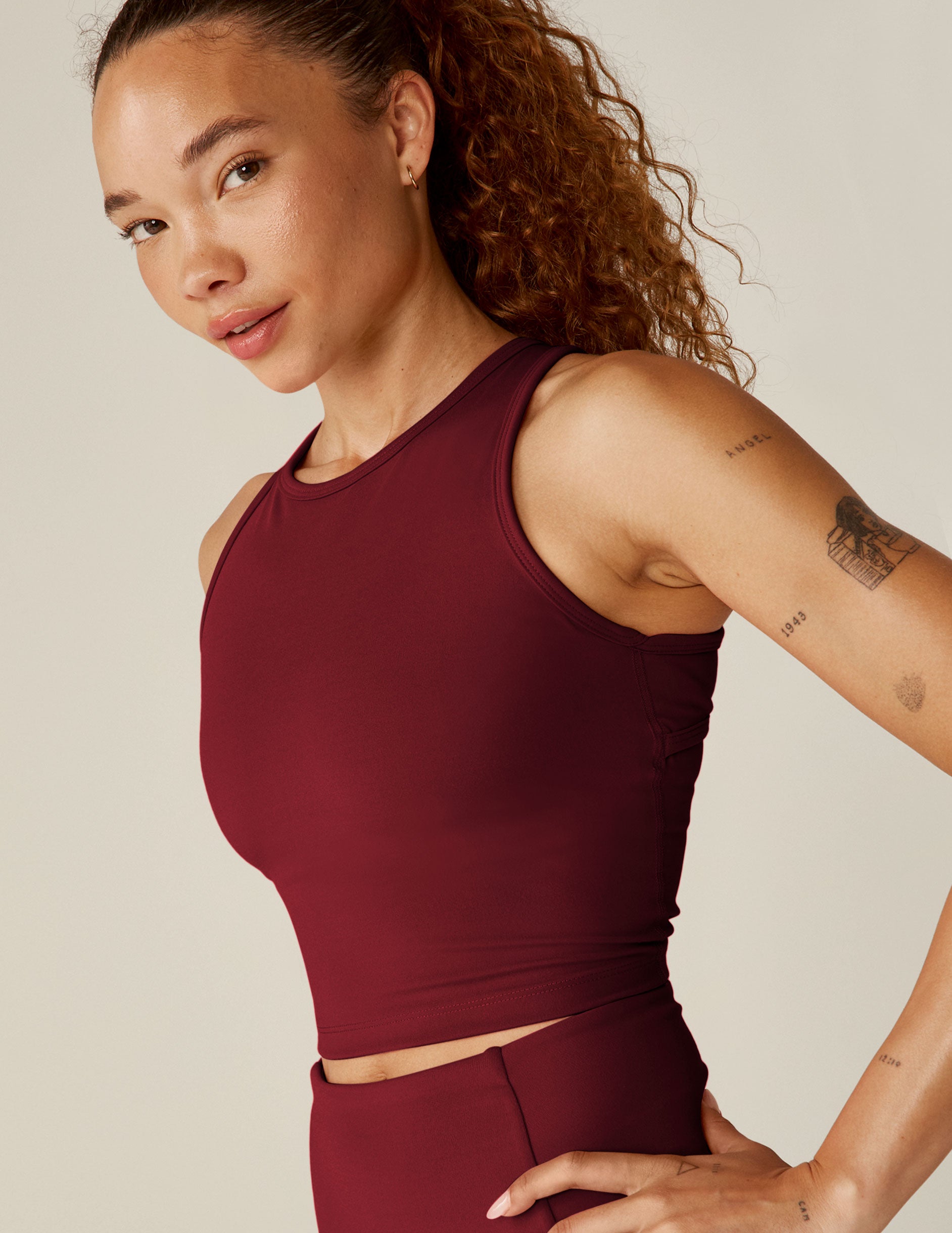 POWERBEYOND Strive Cropped Tank