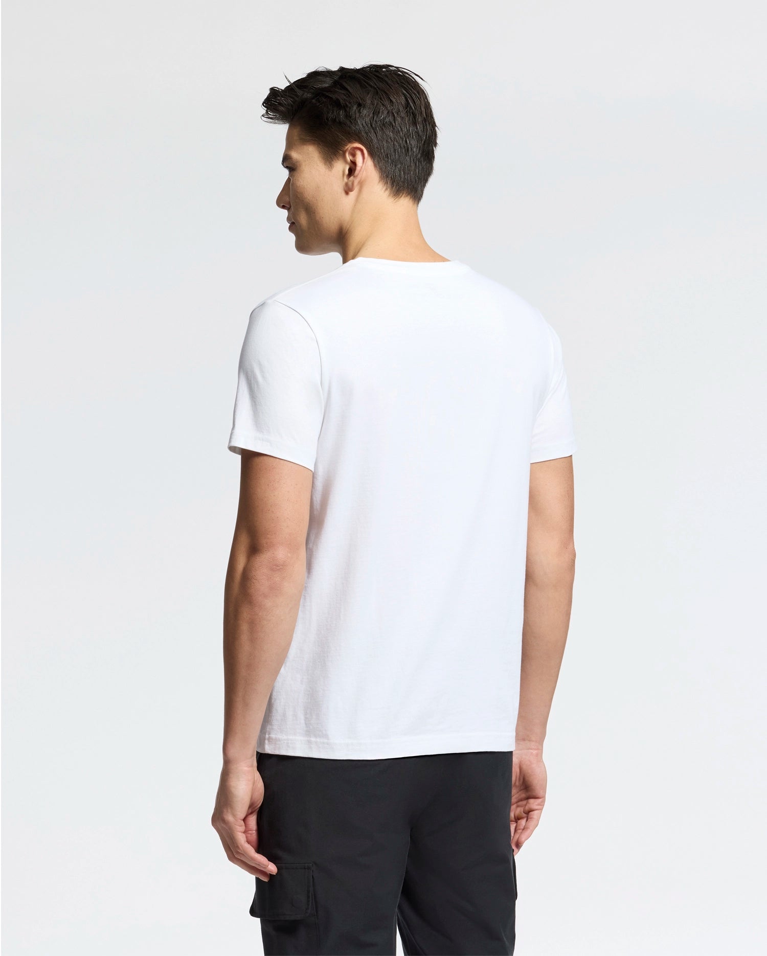 MENS CLASSIC V NECK TEE - B6U100ARPC