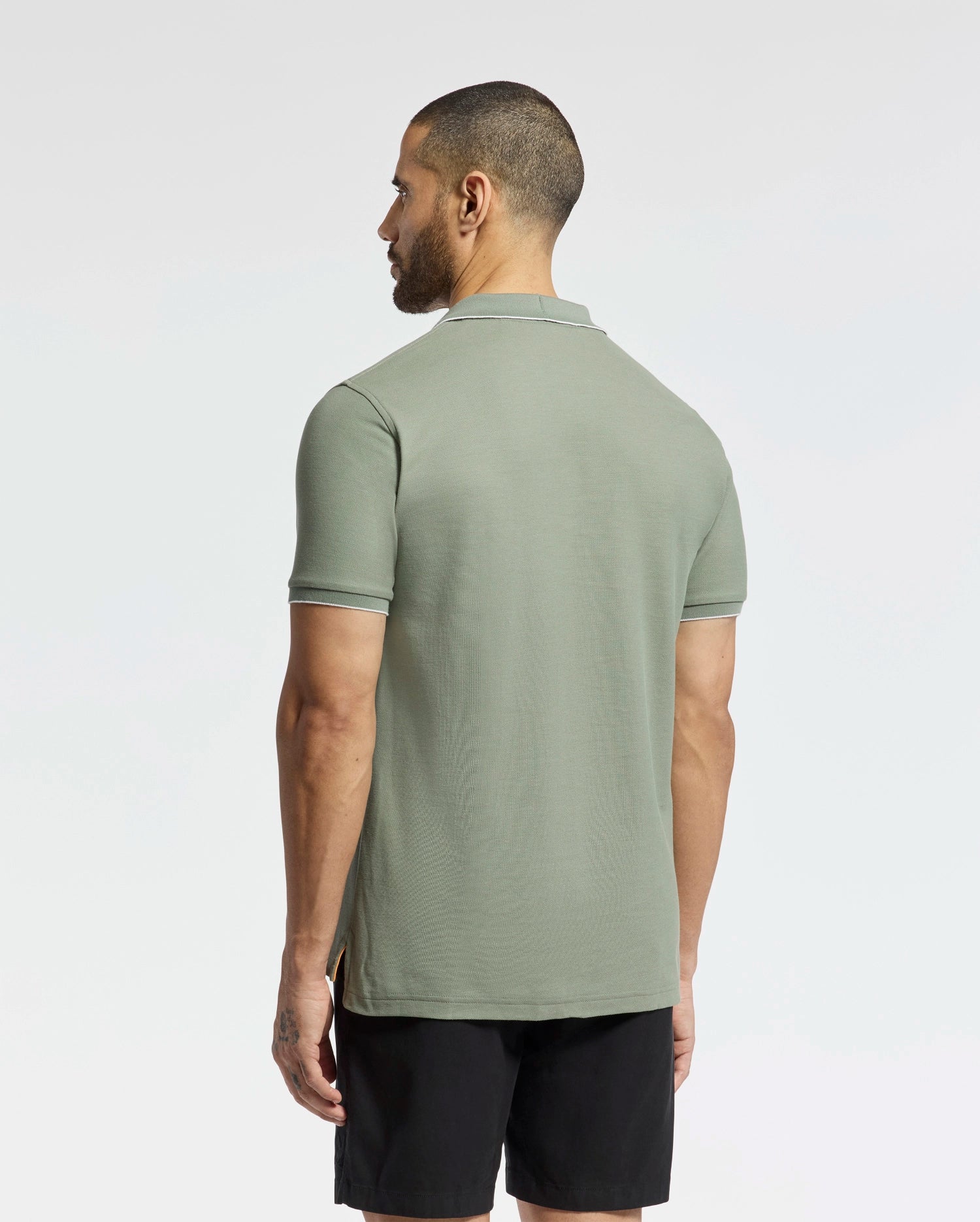 MENS EAST HILLS JOHNNY COLLAR POLO - B6K331B200