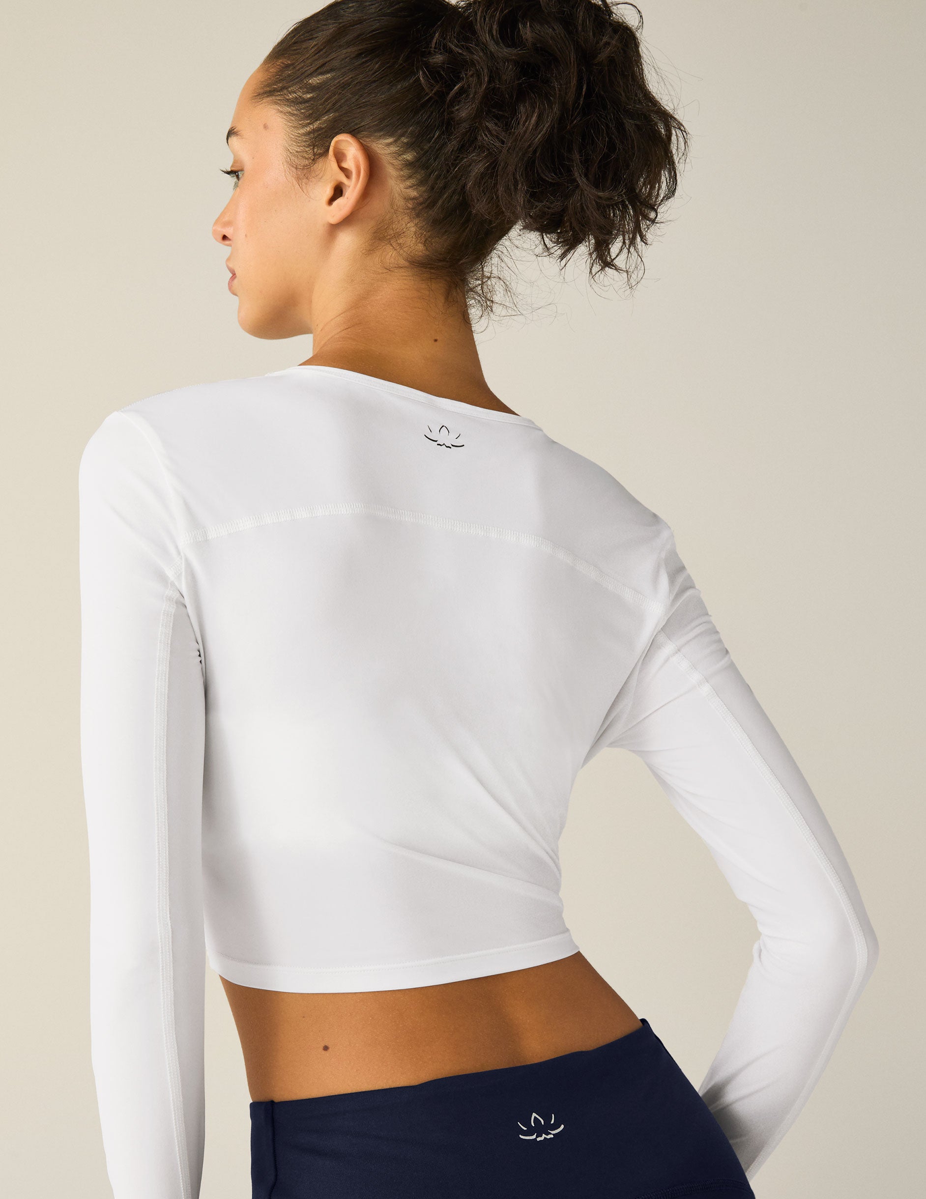 POWERBEYOND Lite Airshield Long Sleeve Cropped Top