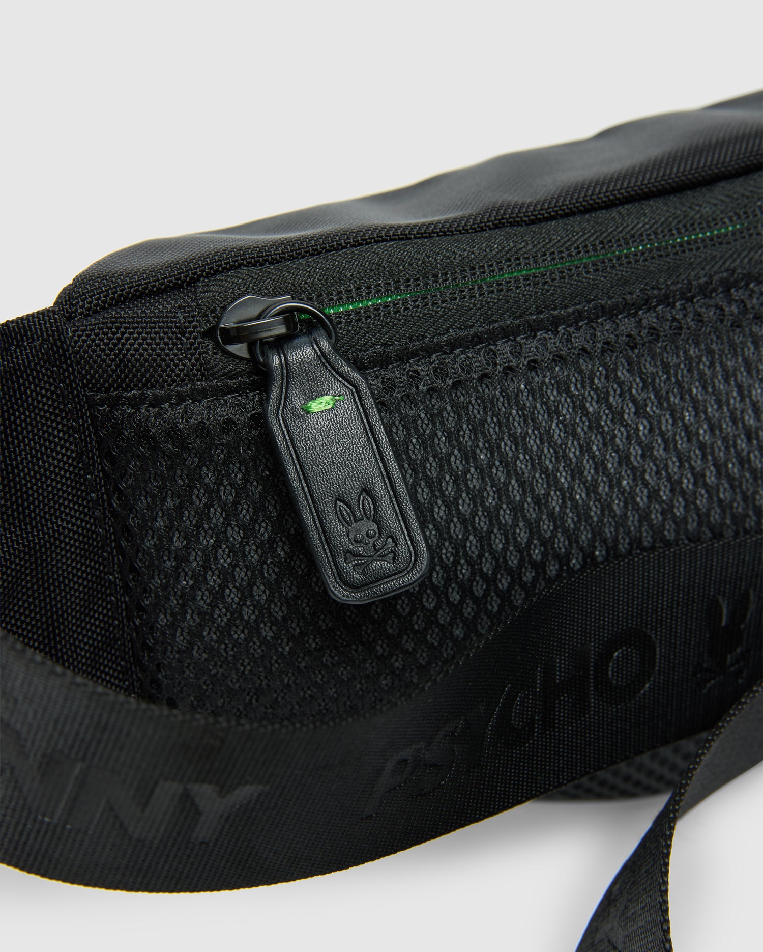 MENS CROSS BODY BAG - B6A181E200