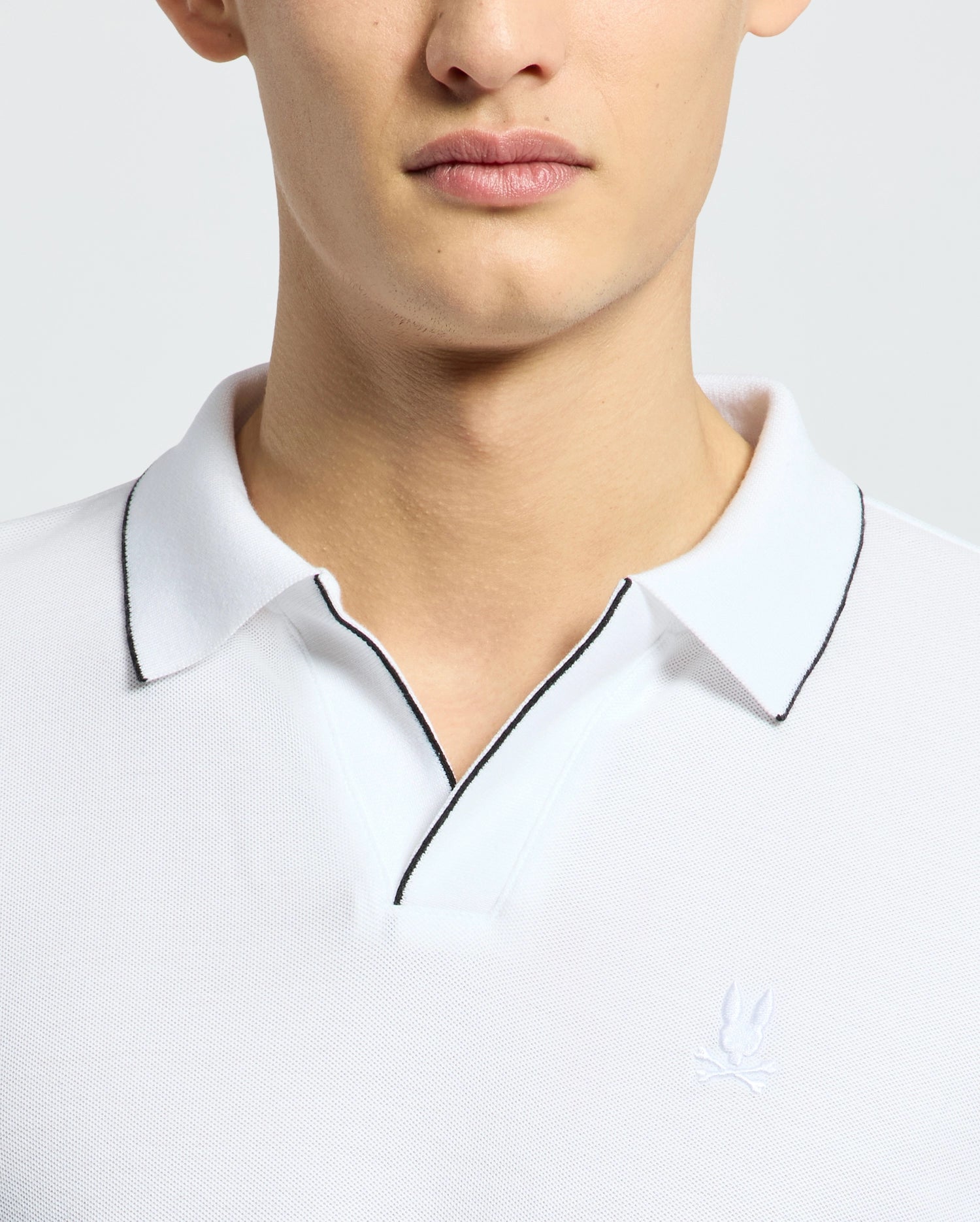 MENS EAST HILLS JOHNNY COLLAR POLO - B6K331B200