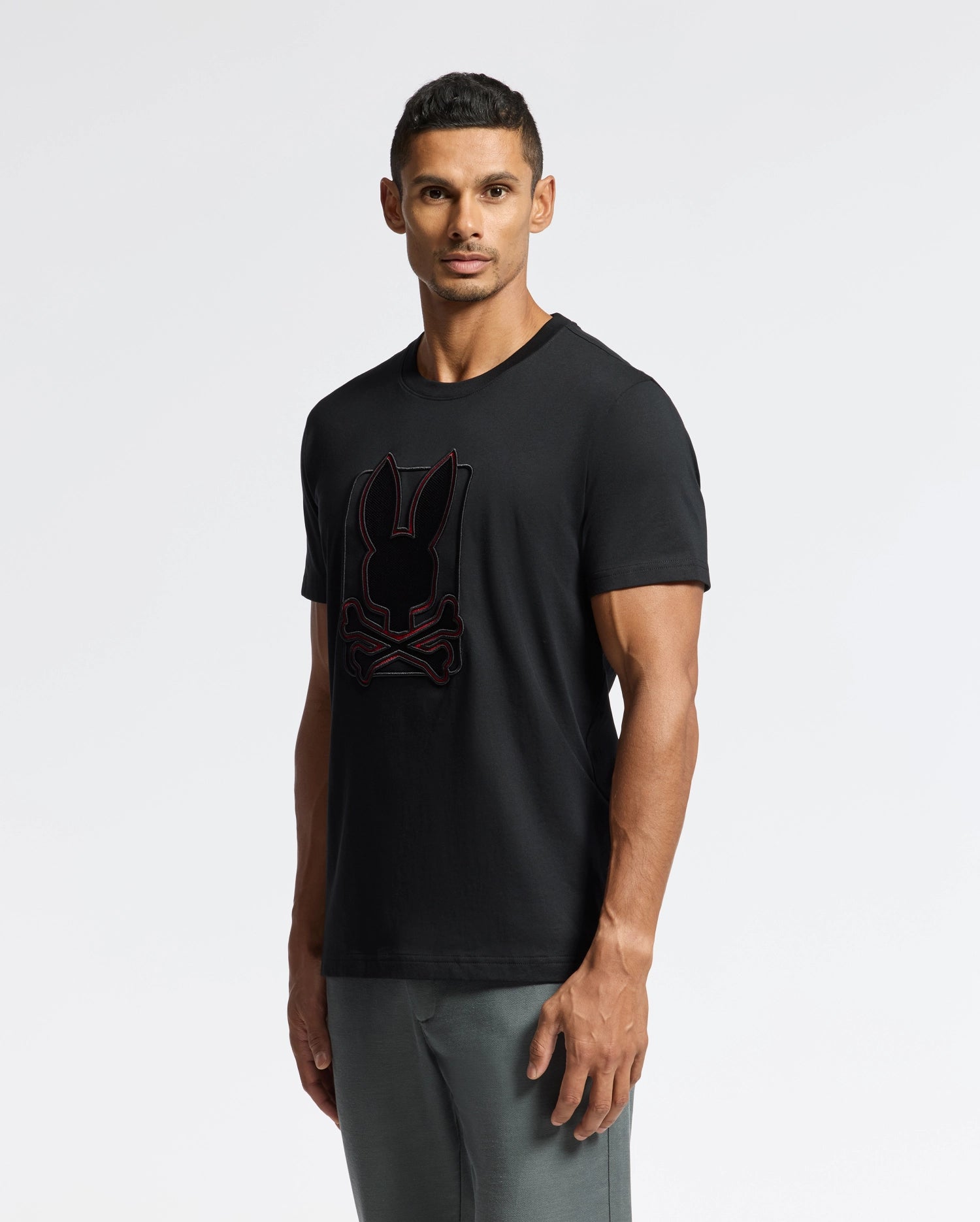 MENS PIERCE EMBROIDERED GRAPHIC TEE - B6U115E200