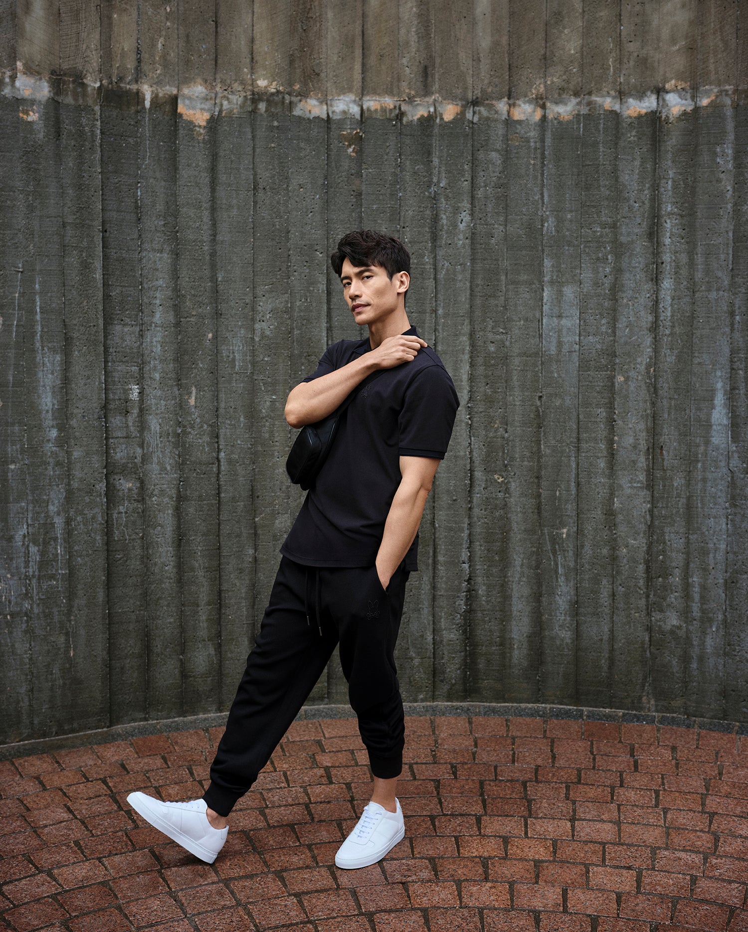 MENS OUTLINE SWEATPANT - B6P506ARCN