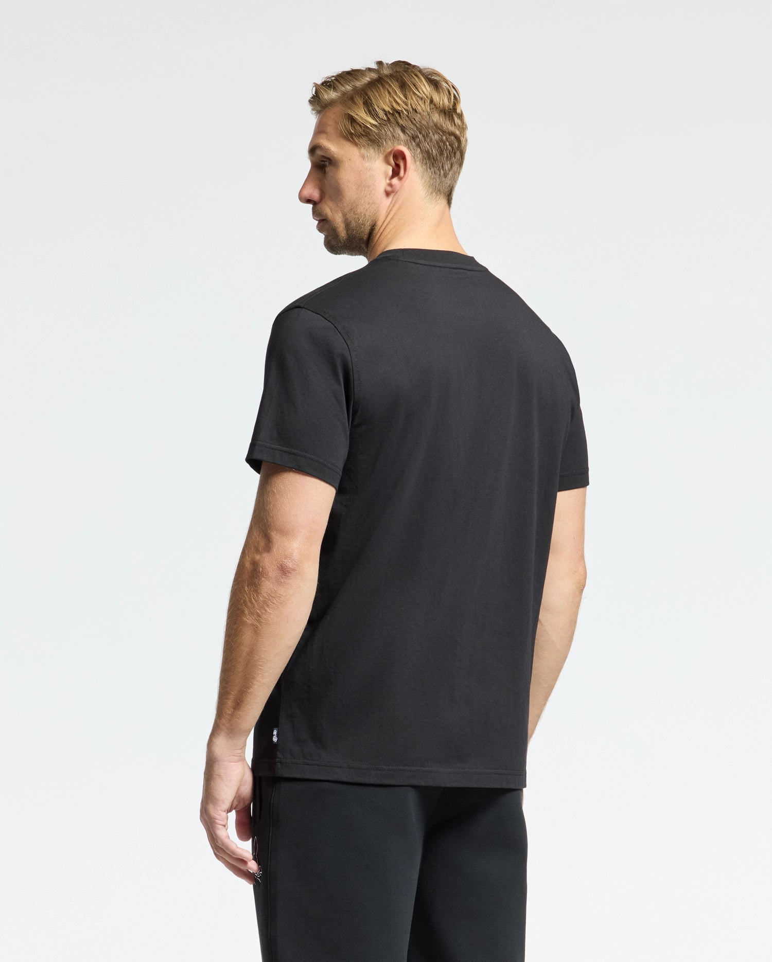 MENS DACANO FRONT GRAPHIC TEE - B6U314E200