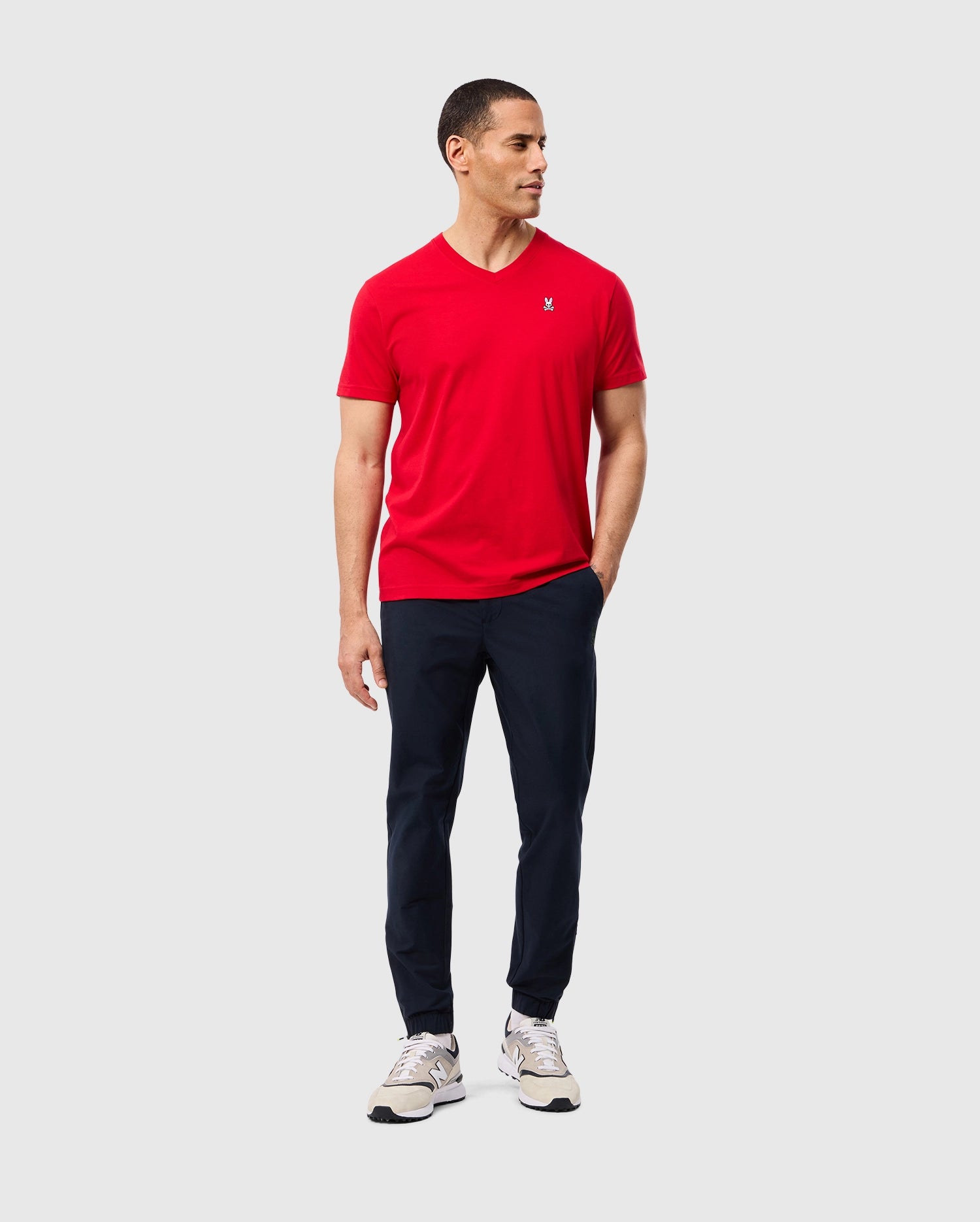 MENS CLASSIC V NECK TEE - B6U100CRPC