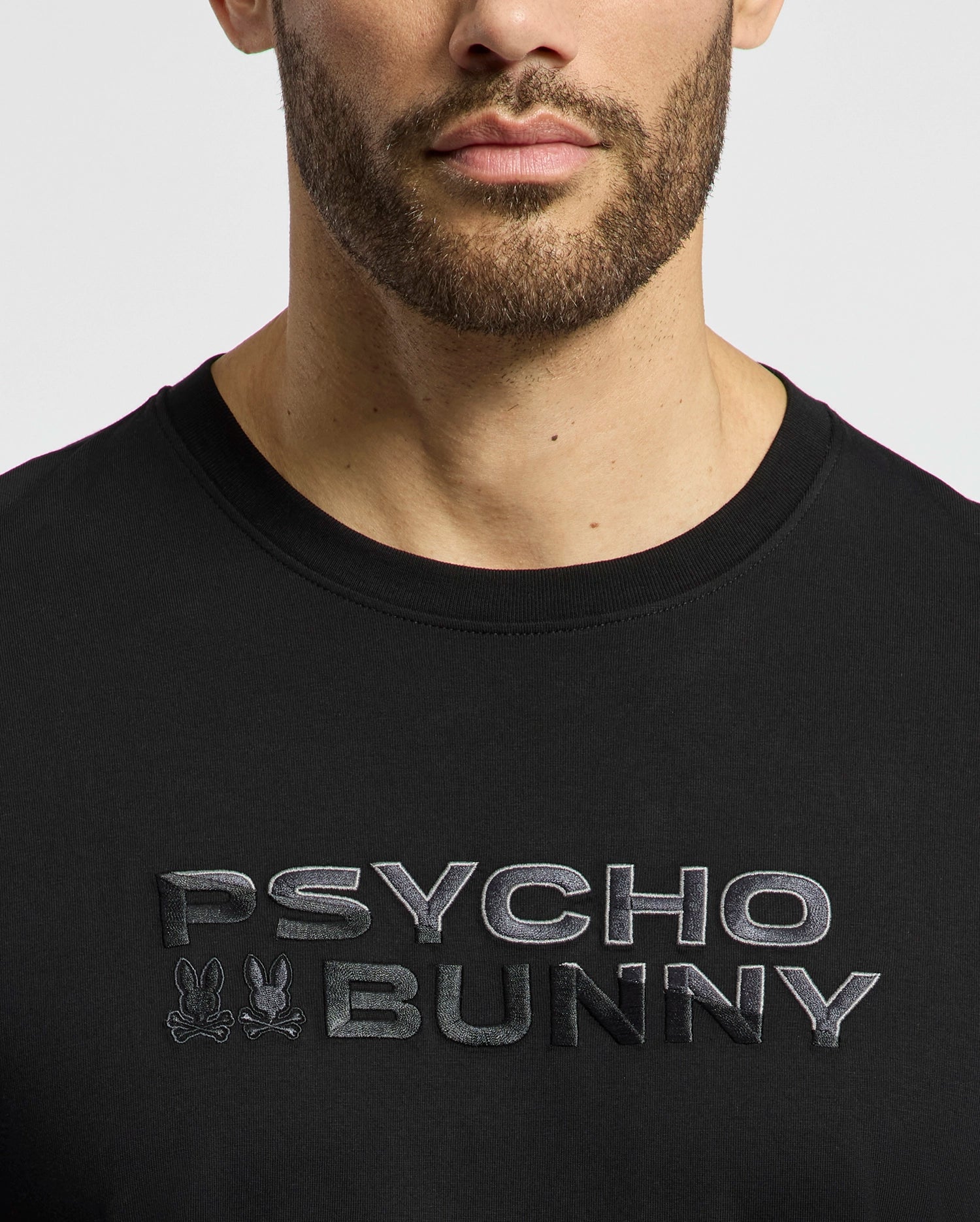 MENS BERNI EMBROIDERED WORDMARK GRAPHIC TEE - B6U417F200