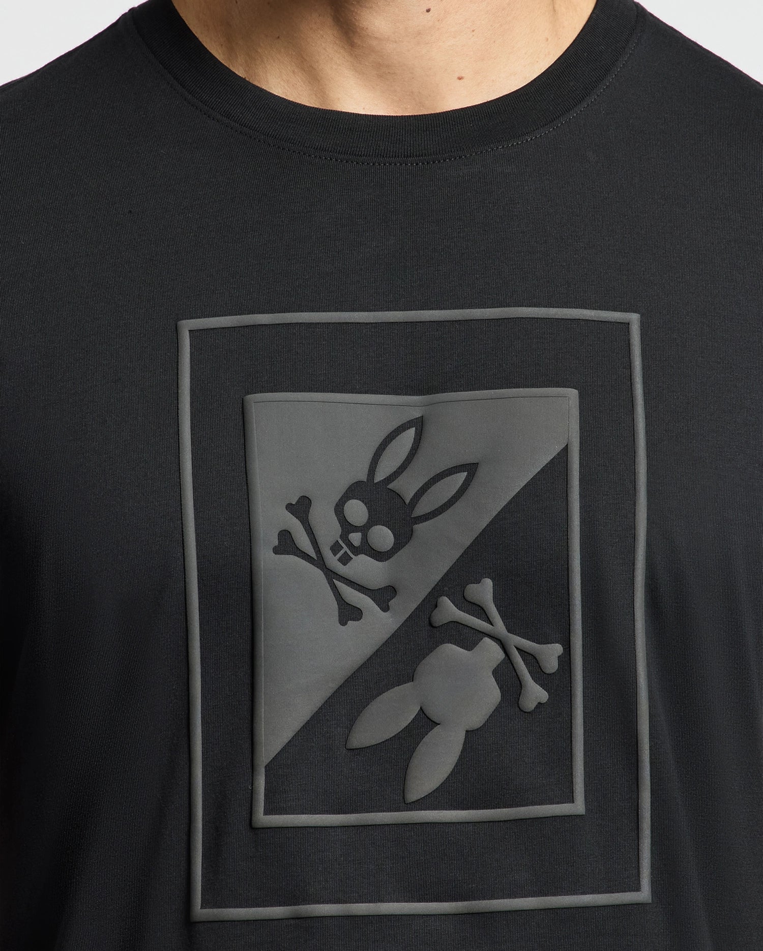 MENS DOTSER GRAPHIC TEE - B6U197E200