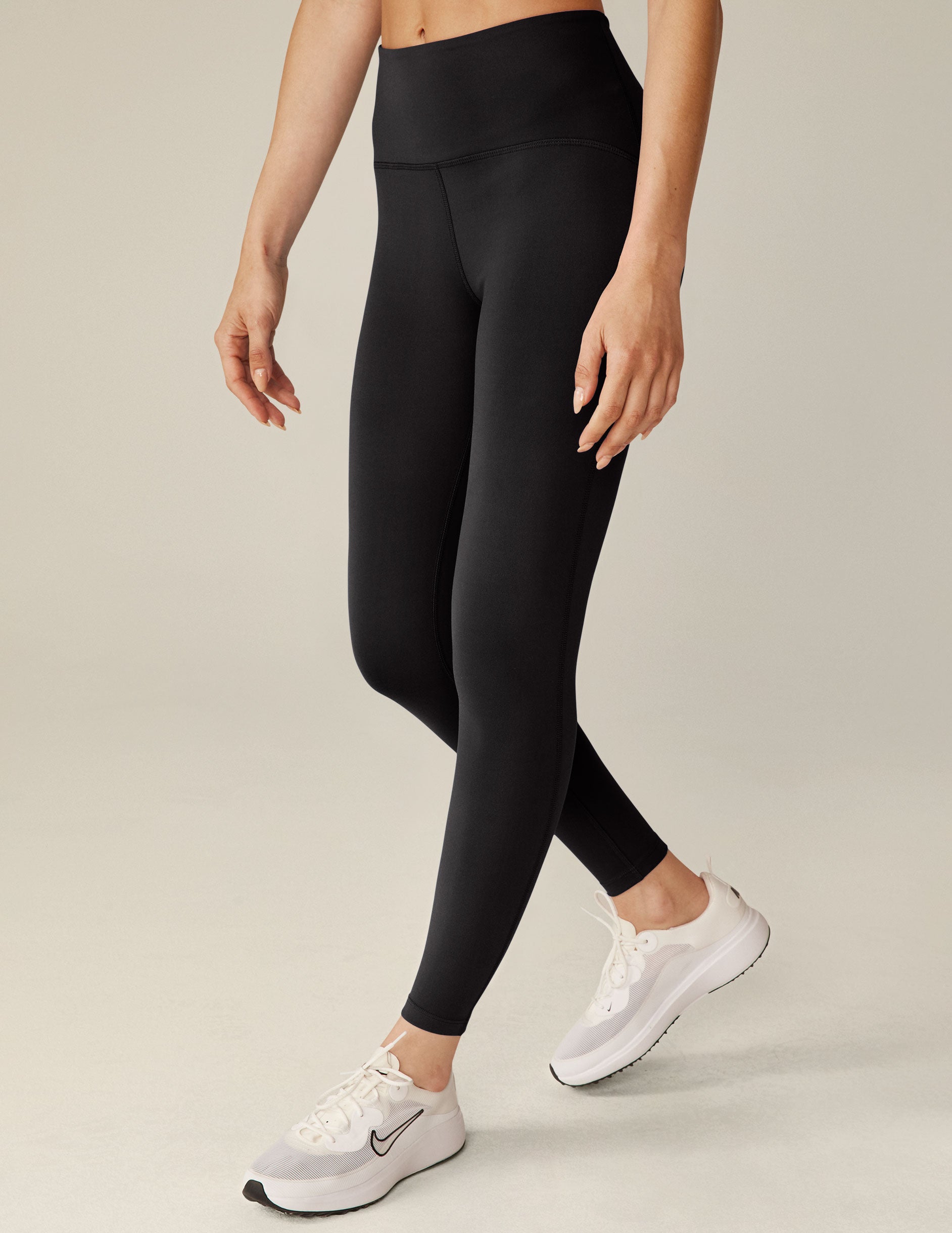 POWERBEYOND Strive Midi Legging 2.0