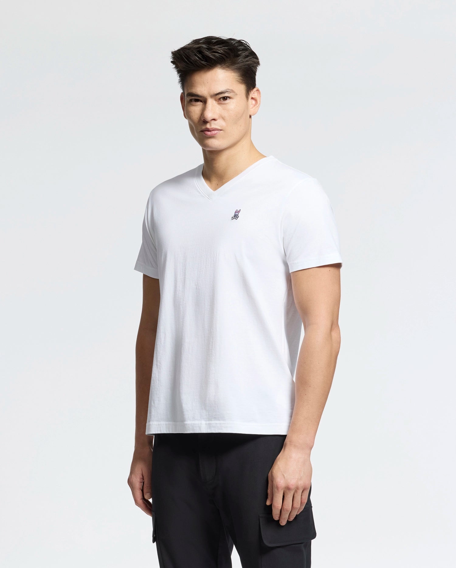 MENS CLASSIC V NECK TEE - B6U100ARPC