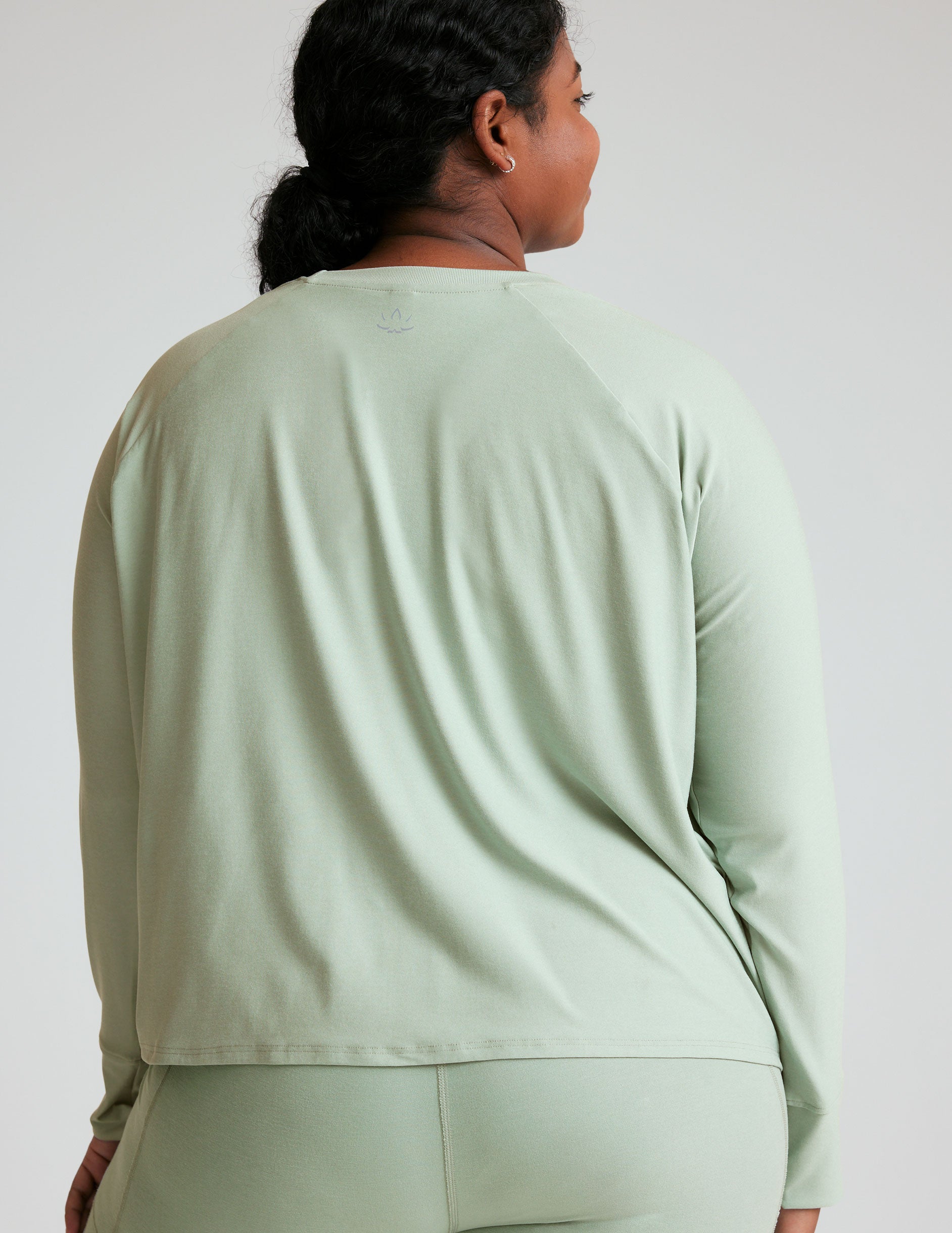 Featherweight Daydreamer Pullover