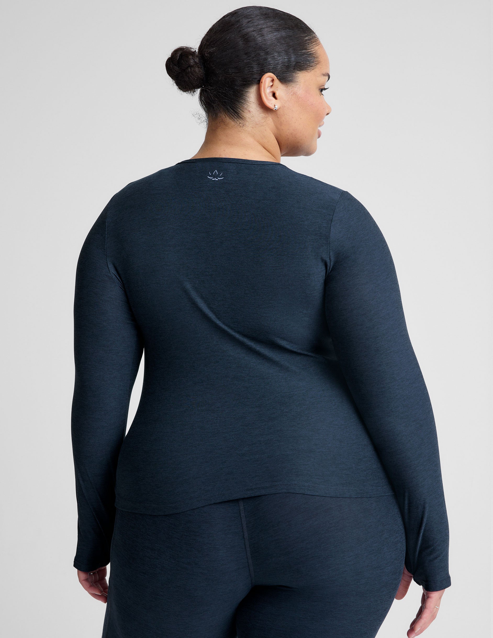 Featherweight Classic Crew Pullover
