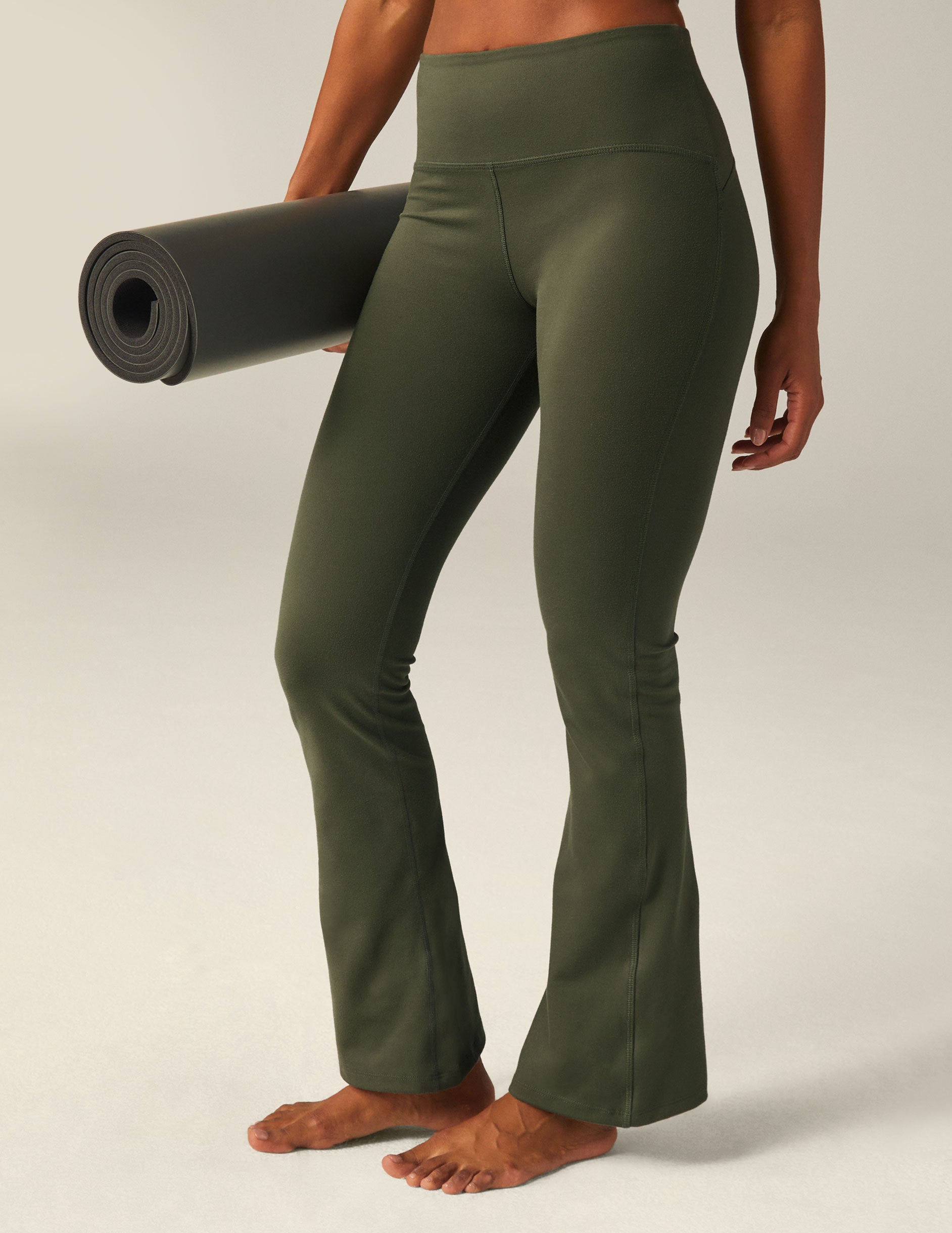 POWERBEYOND Strive Bootcut Pant